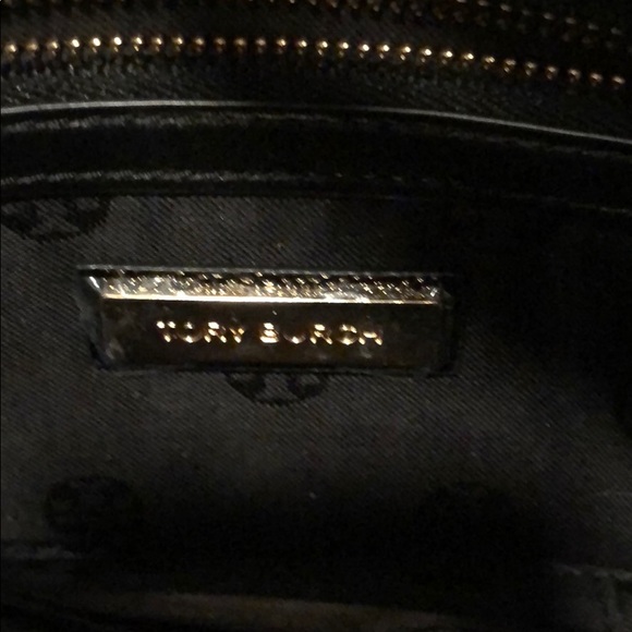 Tory Burch clutch - Picture 6 of 8